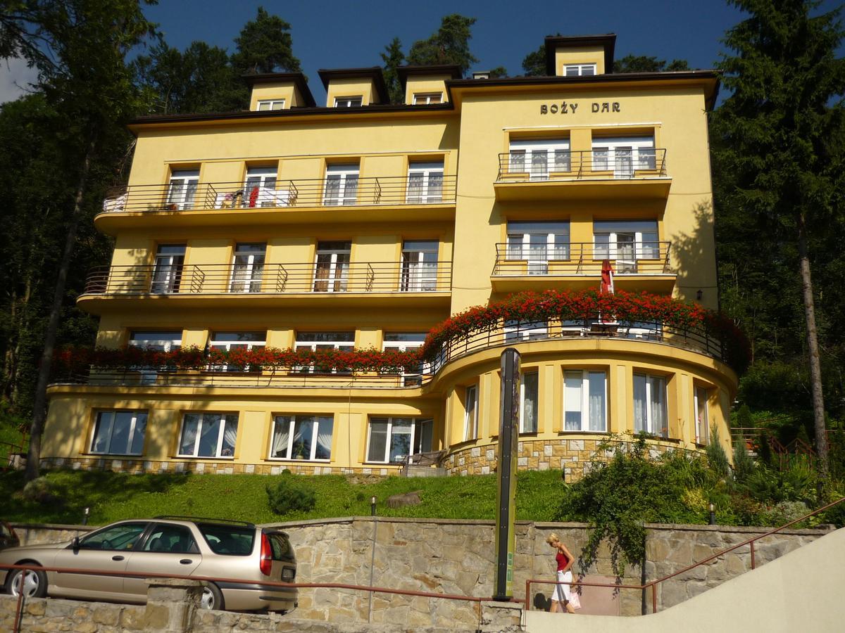 Bozy Dar Bed & Breakfast Krynica Zdroj Bagian luar foto